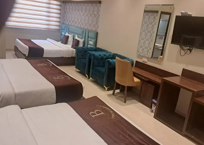Hotel Blossom Inn